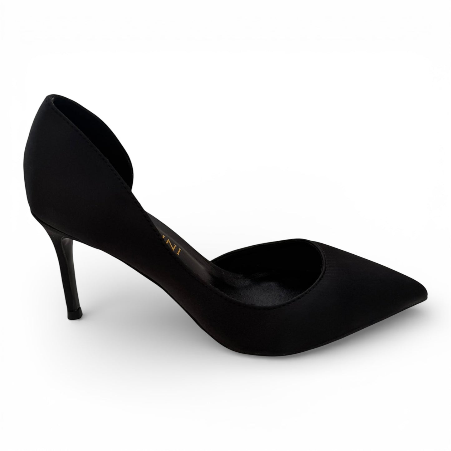 Amira – Classic Black Satin Pump